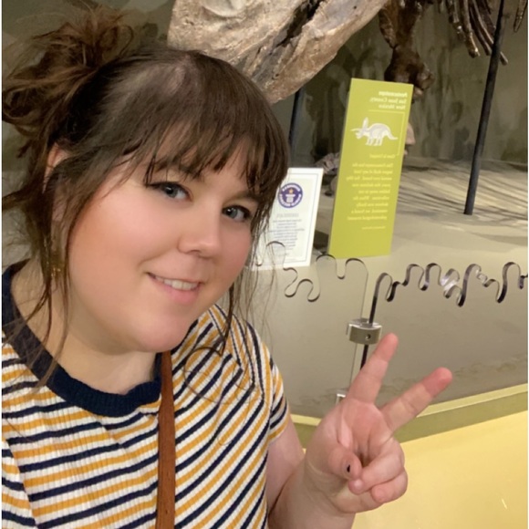 Meet your Posher, Destiny - Picture 2 of 2